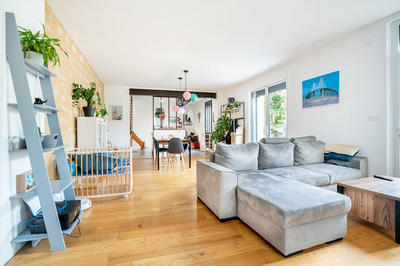 Maison - 188 m² - 7 pièces