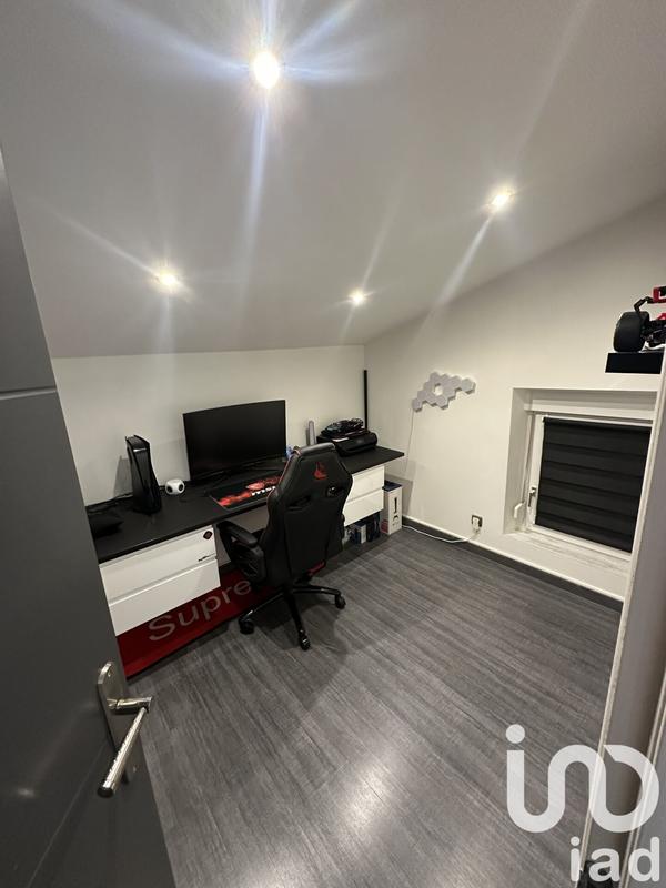 Maison - 103 m² - 8 pièces