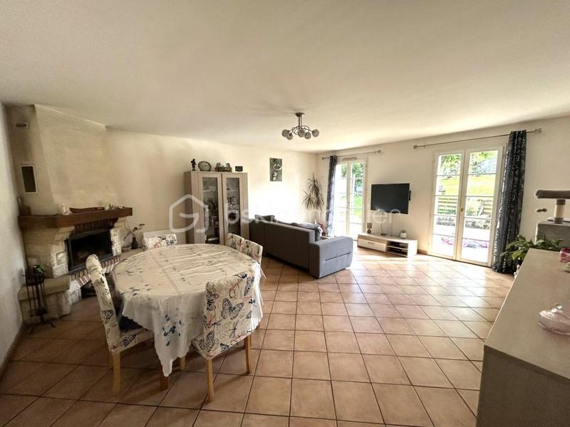Maison - 94 m² - 4 pièces