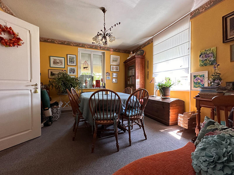 Maison - 120 m² - 7 pièces