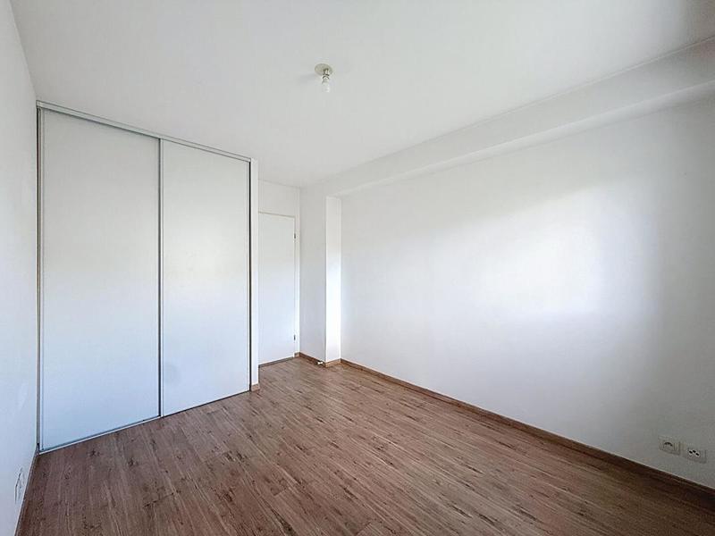 Appartement - 75 m² - 4 pièces