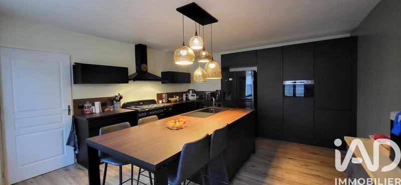 Maison - 122 m² - 3 pièces