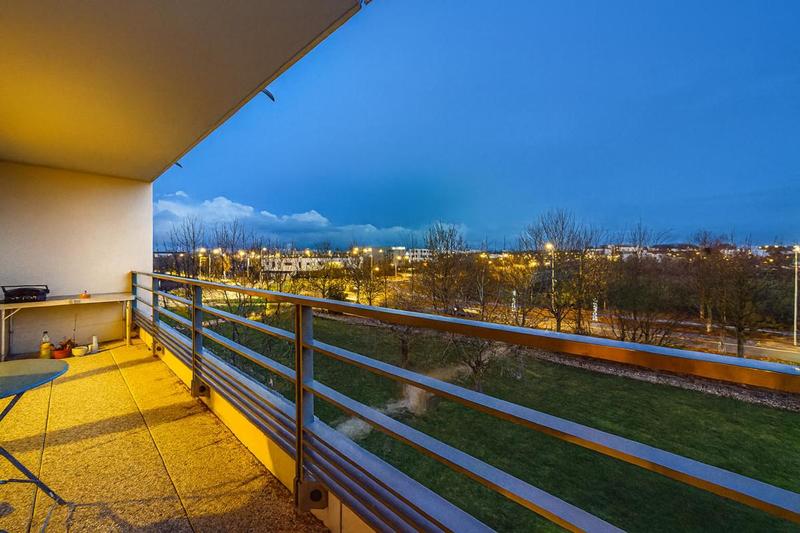 Appartement - 80 m² - 4 pièces