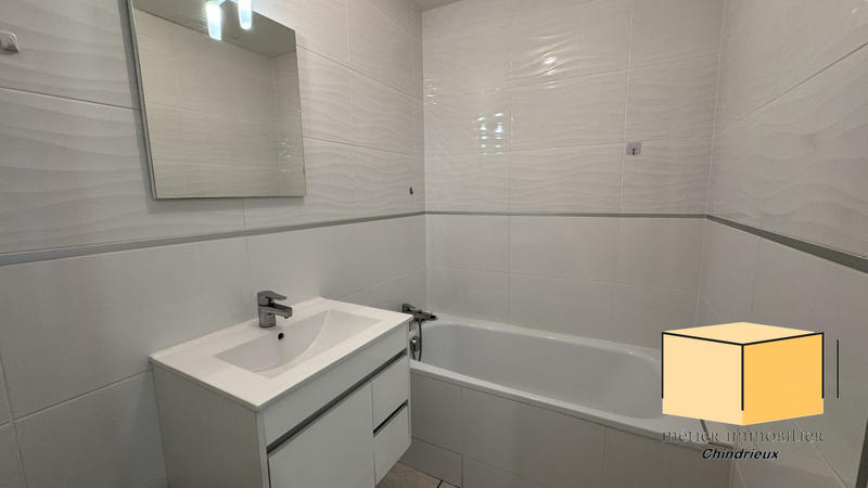 Appartement - 94 m² - 3 pièces