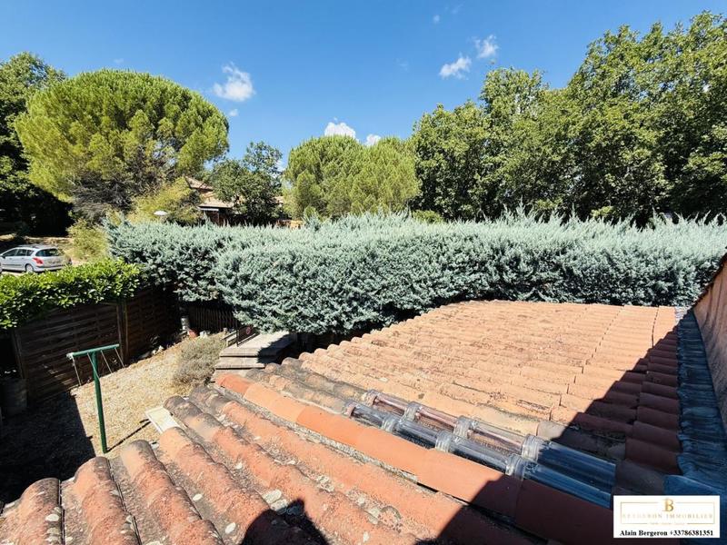 Maison jumelée - 28 m² - 3 pièces