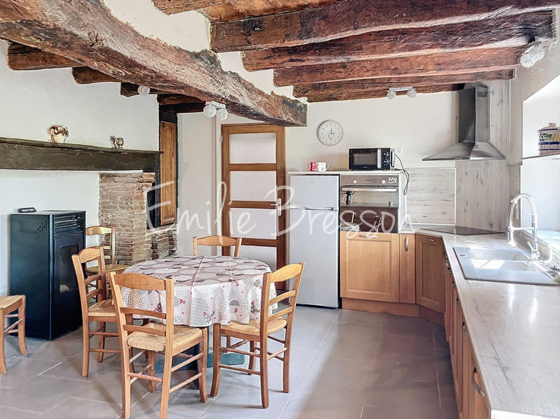 Maison - 266 m² - 9 pièces