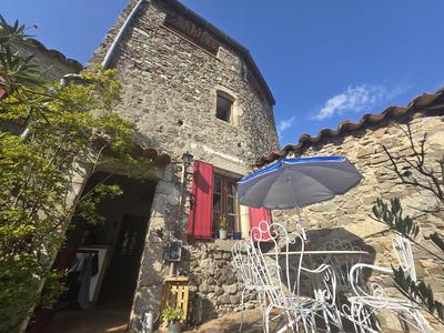 Maison - 121 m² - 5 pièces