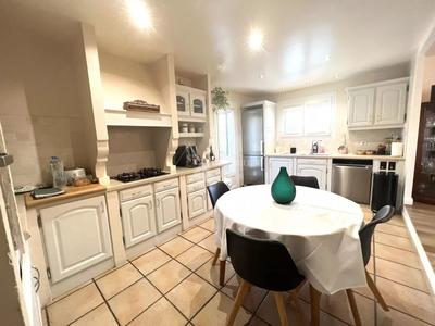 Villa - 177 m² - 5 pièces