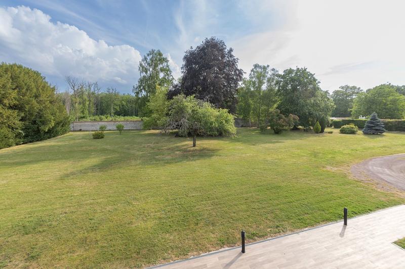 Maison - 500 m² - 9 pièces