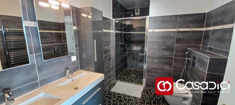 Appartement - 170 m² - 6 pièces