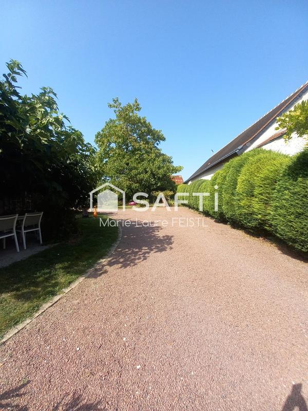 Maison - 121 m² - 6 pièces