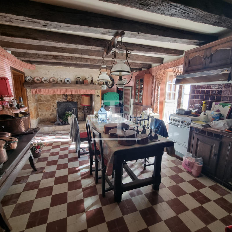 Maison ancienne - 180 m² - 7 pièces