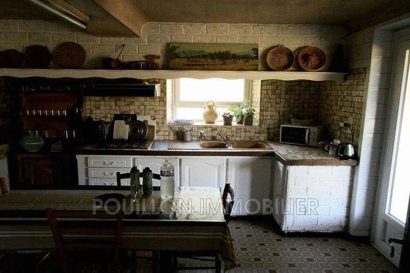 Maison - 241 m² - 8 pièces