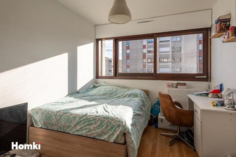 Appartement - 95 m² - 4 pièces