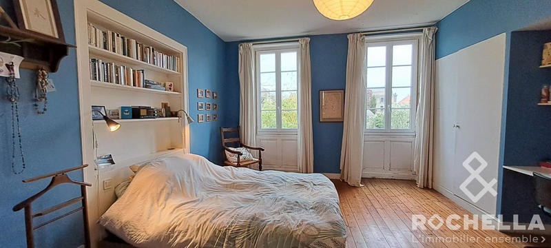 Maison ancienne - 320 m² - 10 pièces
