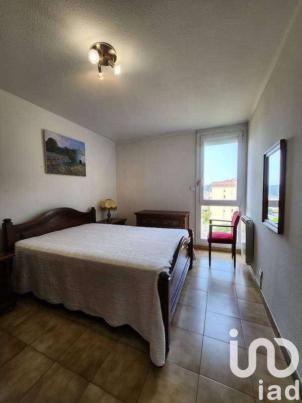 Appartement - 77 m² - 4 pièces