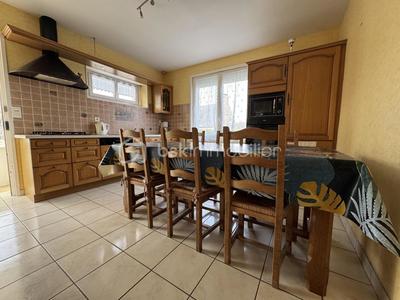 Maison ancienne - 132 m² - 7 pièces