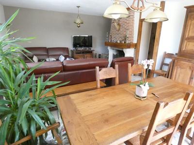 Maison - 162 m² - 7 pièces