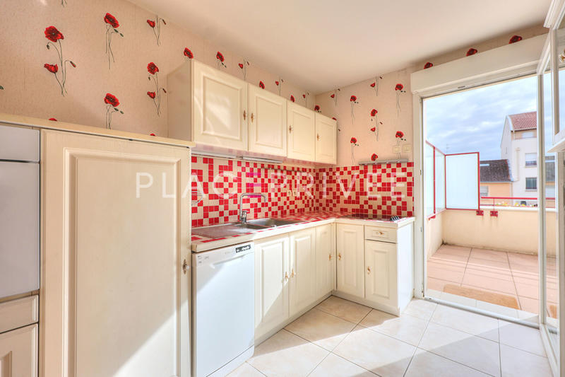 Appartement - 114 m² - 4 pièces