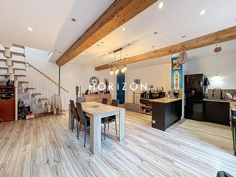 Maison - 108 m² - 4 pièces