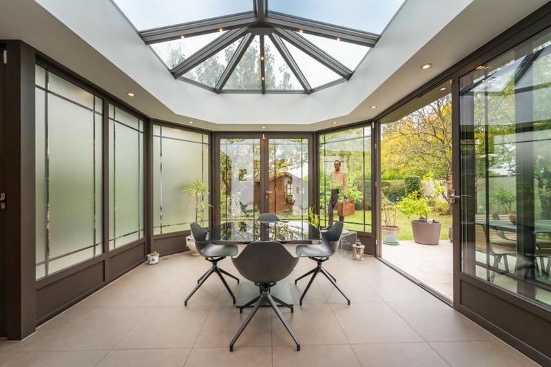 Maison - 200 m² - 9 pièces