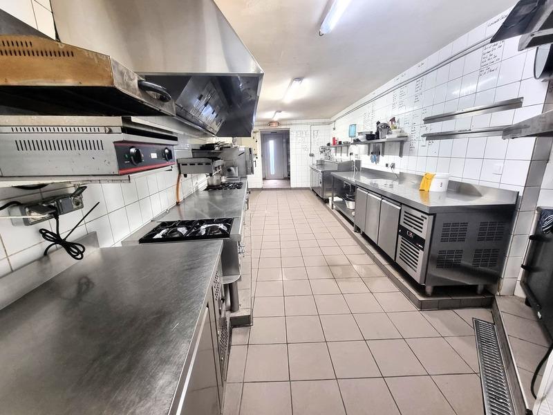 Fonds de commerce - 322 m²
