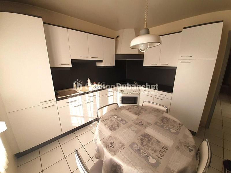 Appartement - 72 m² - 3 pièces