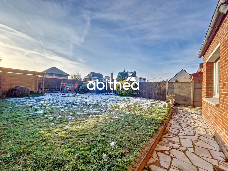 Maison - 98 m² - 4 pièces