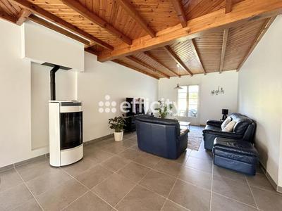 Pavillon - 153 m² - 6 pièces