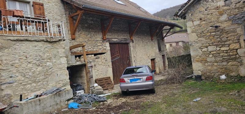 Maison - 115 m² - 2 pièces