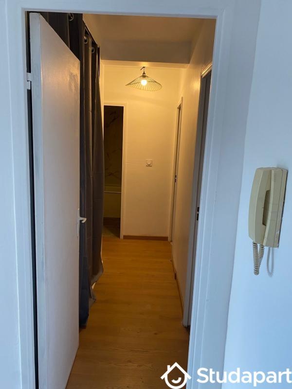 Chambre - 10 m² - 1 pièce