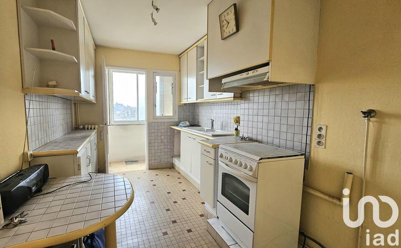 Appartement - 81 m² - 4 pièces