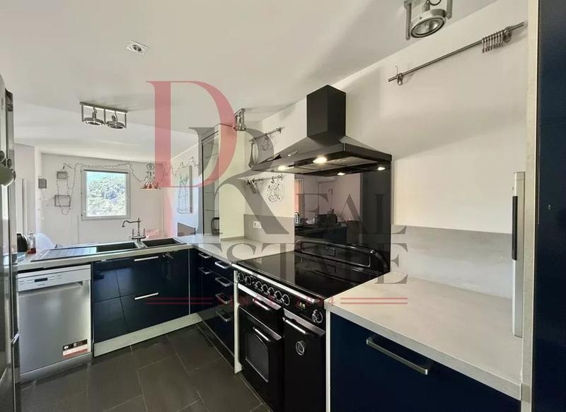 Duplex - 74 m² - 4 pièces