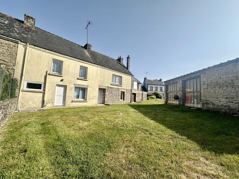 Maison - 85 m² - 5 pièces