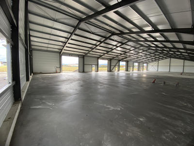 Local commercial - 1 125 m²