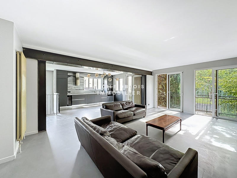 Maison - 122 m² - 6 pièces