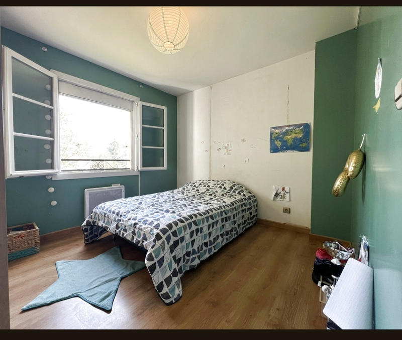 Maison - 223 m² - 7 pièces