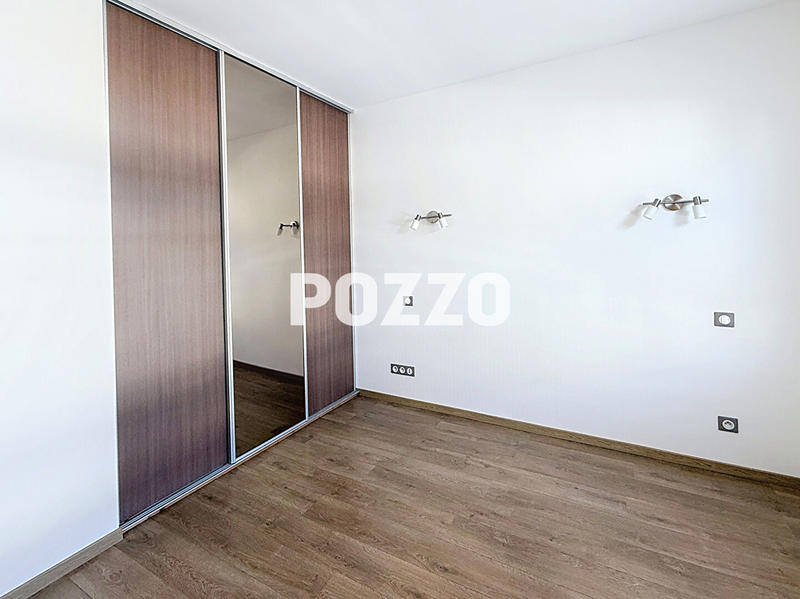 Maison - 169 m² - 5 pièces