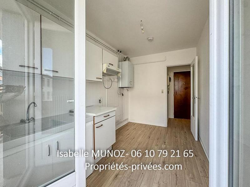 Appartement - 60 m² - 3 pièces