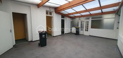 Appartement - 225 m² - 7 pièces