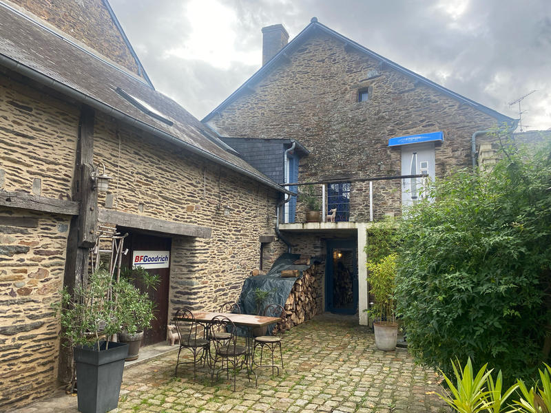 Fonds de commerce - Hôtellerie / Restauration - 160 m²