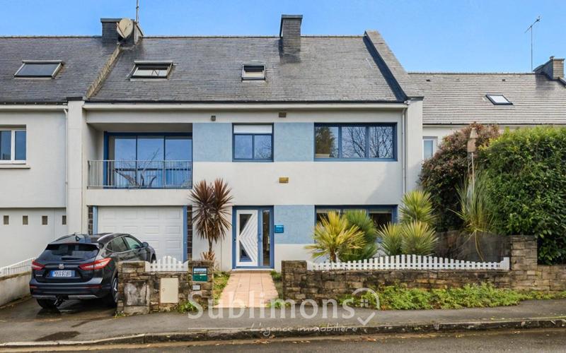 Maison - 155 m² - 7 pièces