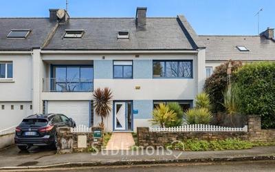 Maison - 155 m² - 7 pièces