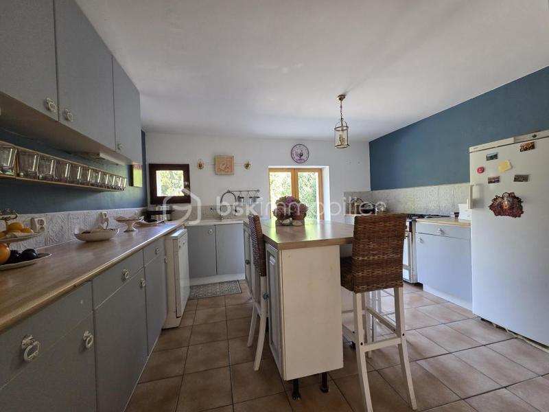 Maison ancienne - 220 m² - 7 pièces