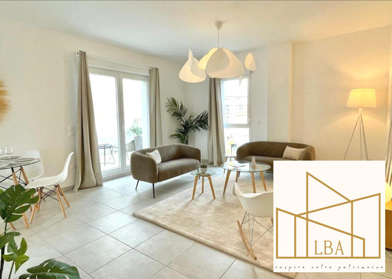 Appartement - 75 m² - 3 pièces