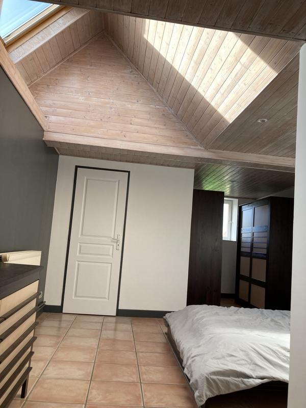 Maison - 208 m² - 8 pièces