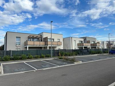 Appartement - 65 m² - 2 pièces