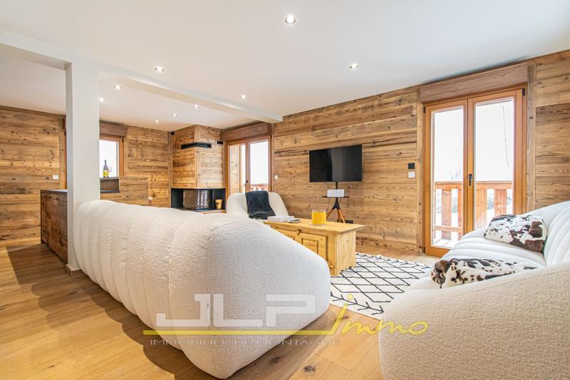 Châlet - 203 m² - 5 pièces