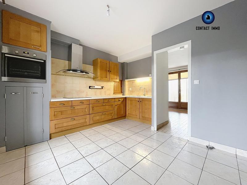 Maison - 93 m² - 4 pièces
