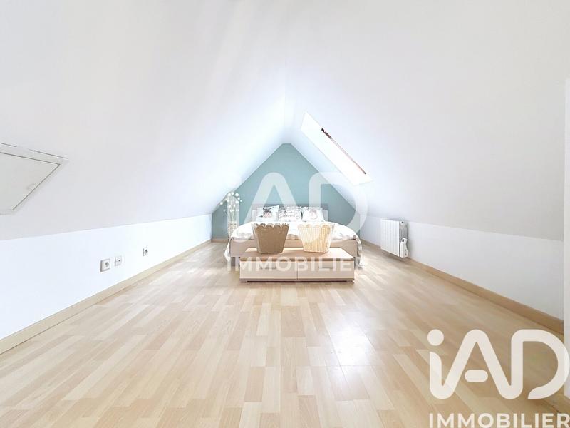 Maison - 137 m² - 5 pièces